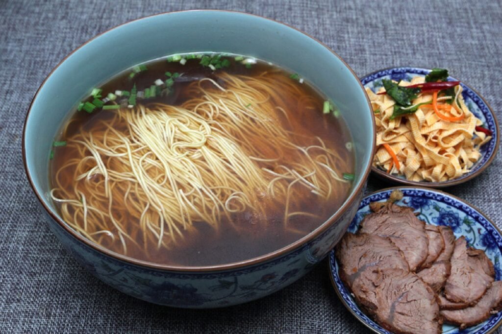 Shanghai noodle houses Yangchun Noodles